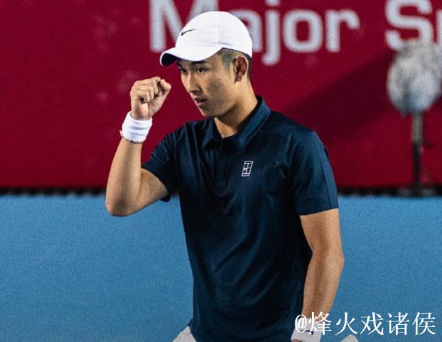 商竣程2-0索内戈 晋级中国香港网球公开赛八强 商竣程2-0索内戈 晋级中国香港网球公开赛八强