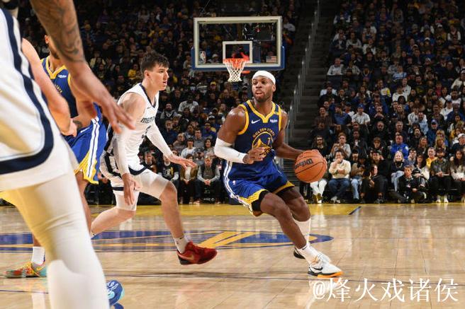 库里缺阵维金斯24分施罗德17+9 勇士力克灰熊
